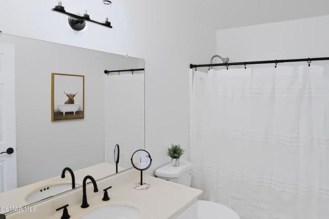 4261 Las Virgenes Road 2, Calabasas, CA 91302