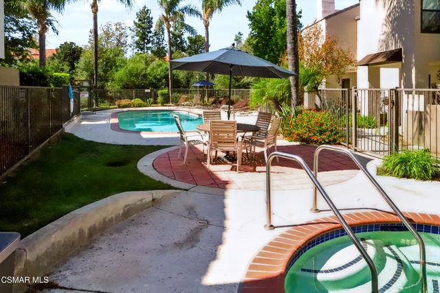 4261 Las Virgenes Road 2, Calabasas, CA 91302