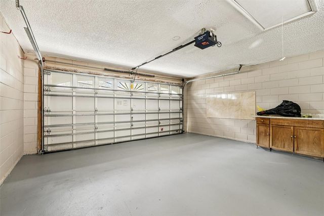 615 OAKPOINT CIRCLE, Davenport, FL 33837