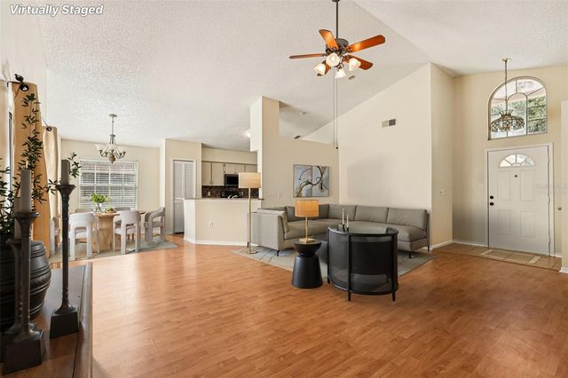 615 OAKPOINT CIRCLE, Davenport, FL 33837