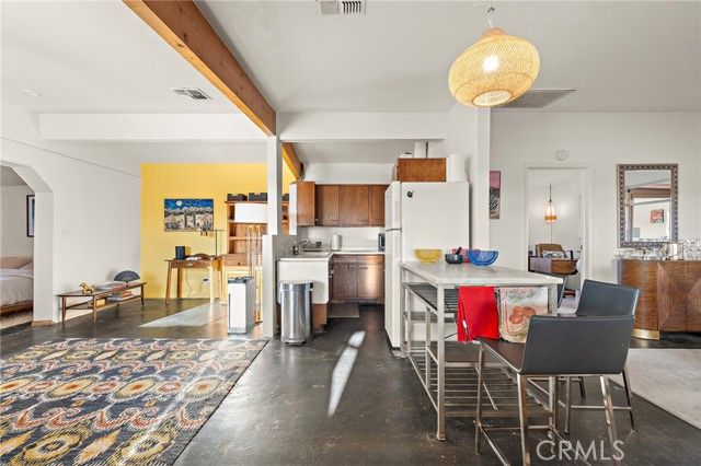 3910 Gayley Lane, Twentynine Palms, CA 92277