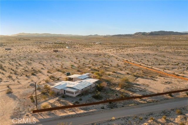 3910 Gayley Lane, Twentynine Palms, CA 92277