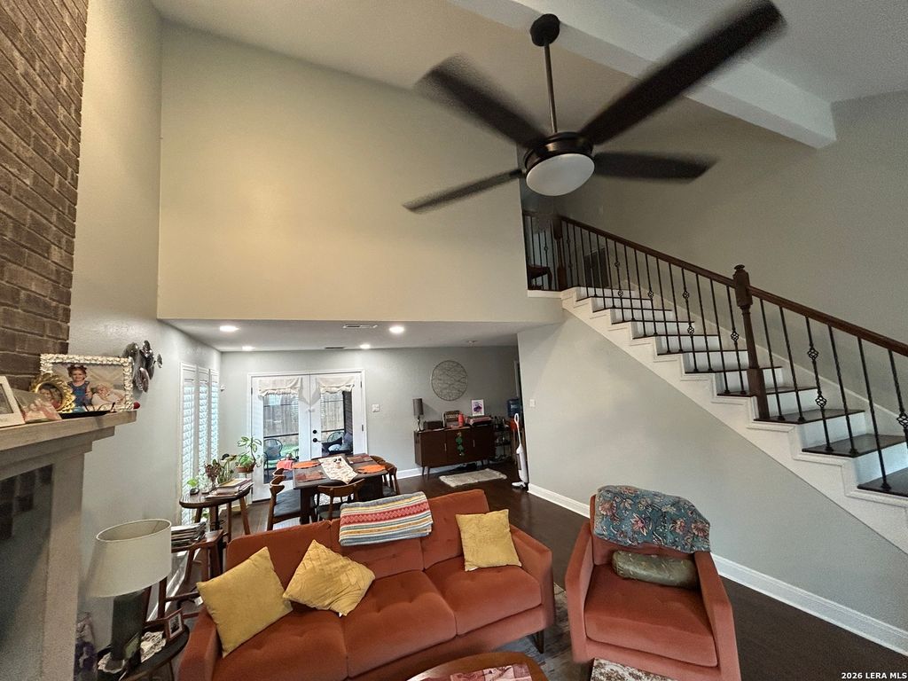 16731 Henderson Pass, San Antonio, TX 78232