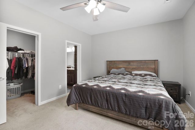 127 Cairens Ridge Drive, Mills River, NC 28759