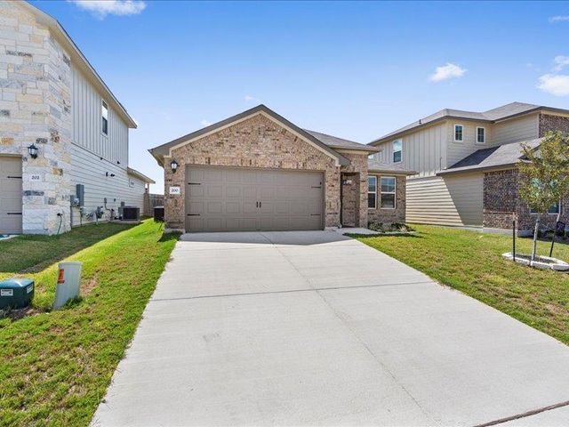 200 Grapefruit RD, Hutto, TX 78634