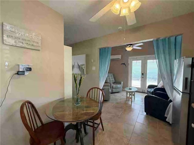 85 Augusta Circle, Aransas Pass, TX 78336