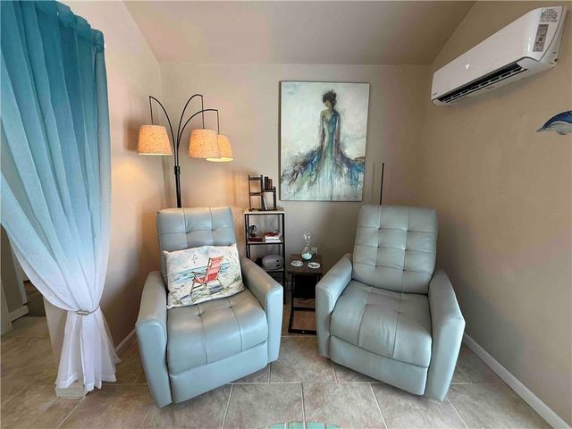 85 Augusta Circle, Aransas Pass, TX 78336