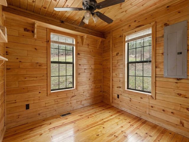 541 Black Ankle Creek, Cherry Log, GA 30522
