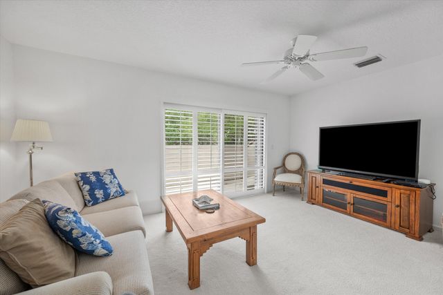 3971 Schooner Pointe Drive 201, Jupiter, FL 33477