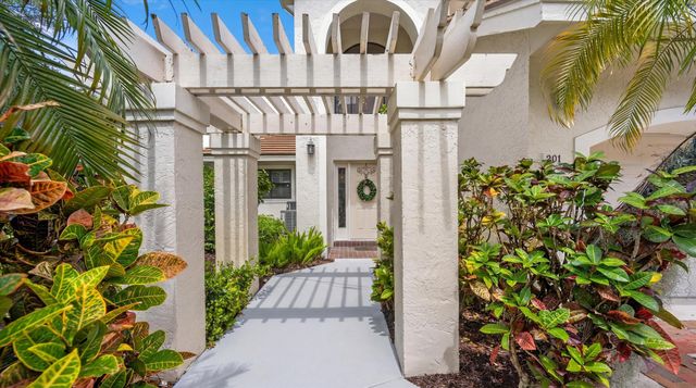 3971 Schooner Pointe Drive 201, Jupiter, FL 33477