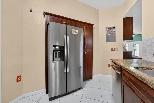 200 4TH AVENUE S 200, St Petersburg, FL 33701