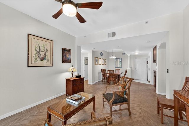 200 4TH AVENUE S 200, St Petersburg, FL 33701