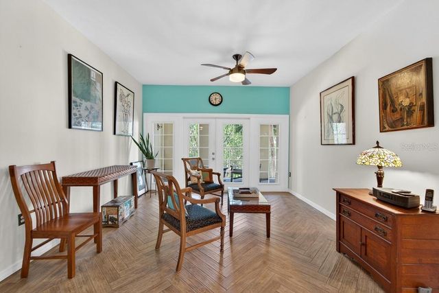 200 4TH AVENUE S 200, St Petersburg, FL 33701