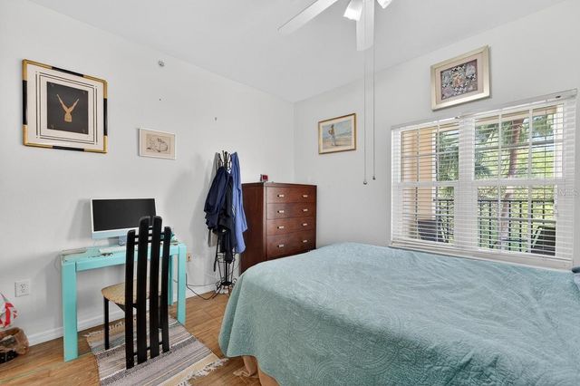 200 4TH AVENUE S 200, St Petersburg, FL 33701