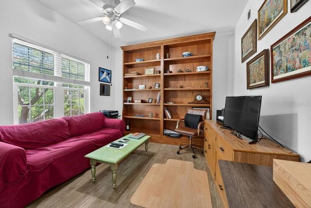 200 4TH AVENUE S 200, St Petersburg, FL 33701