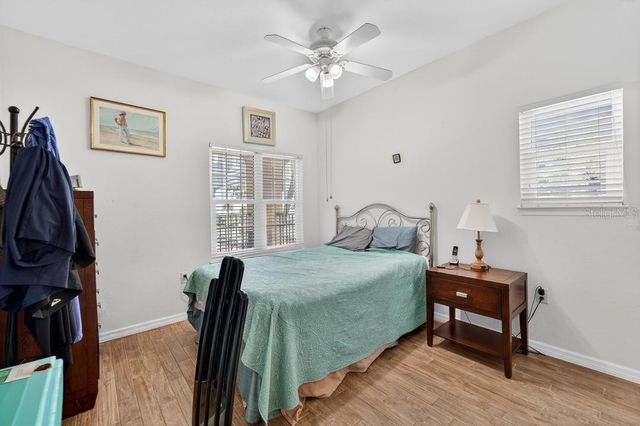 200 4TH AVENUE S 200, St Petersburg, FL 33701