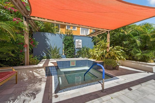 200 4TH AVENUE S 200, St Petersburg, FL 33701