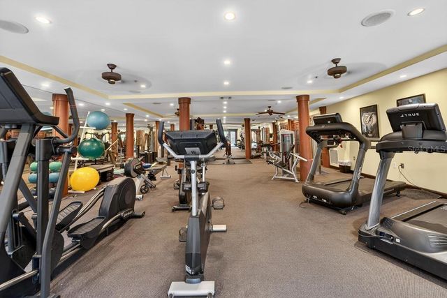 200 4TH AVENUE S 200, St Petersburg, FL 33701