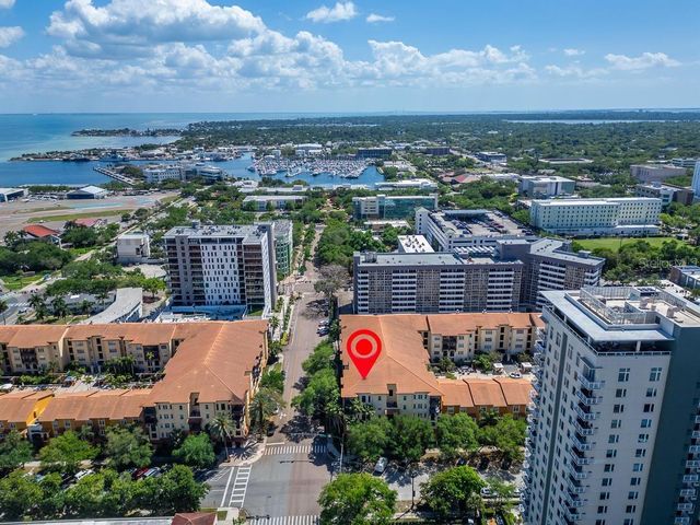 200 4TH AVENUE S 200, St Petersburg, FL 33701