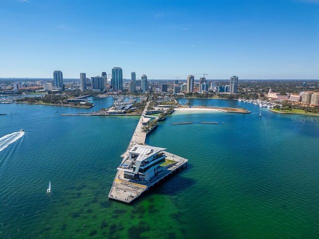 200 4TH AVENUE S 200, St Petersburg, FL 33701