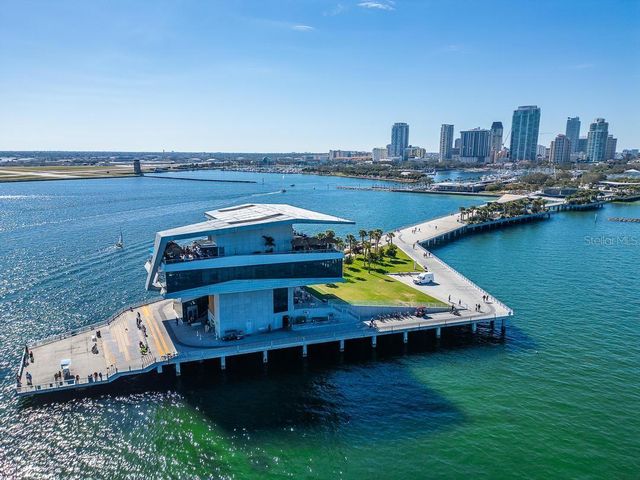 200 4TH AVENUE S 200, St Petersburg, FL 33701