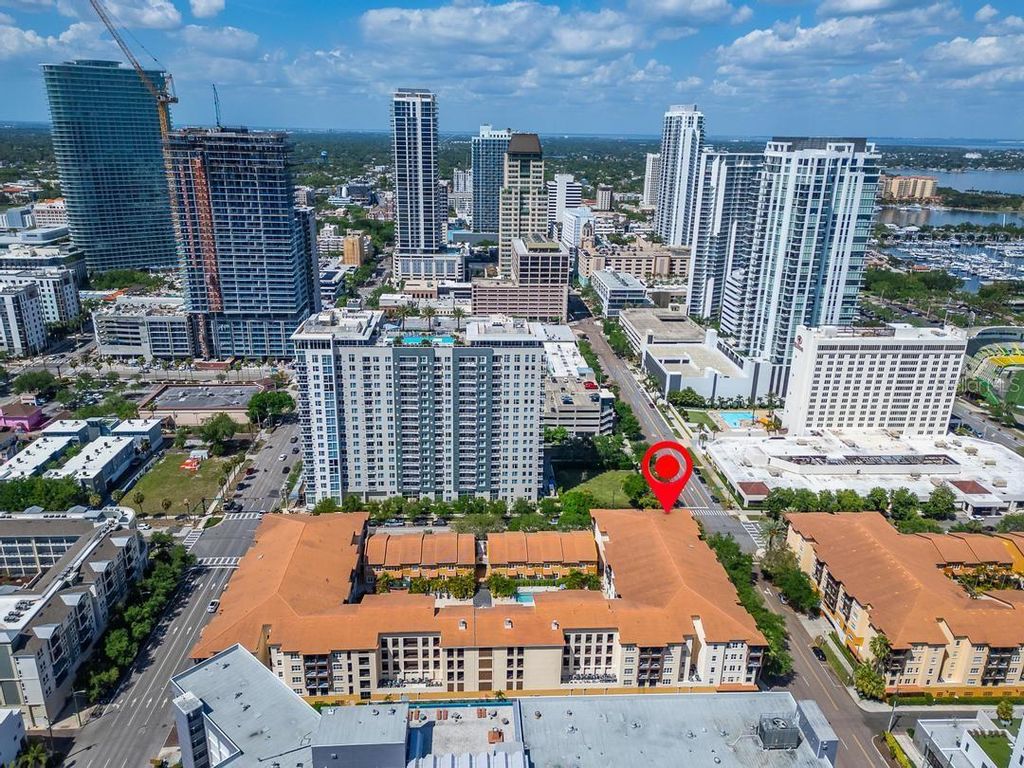 200 4TH AVENUE S 200, St Petersburg, FL 33701