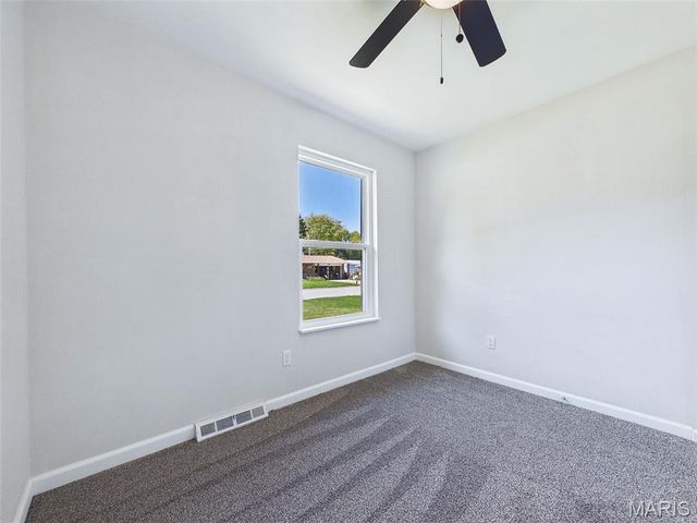 404 Anita Drive, Fairview Heights, IL 62208