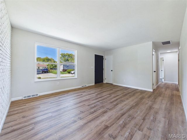 404 Anita Drive, Fairview Heights, IL 62208
