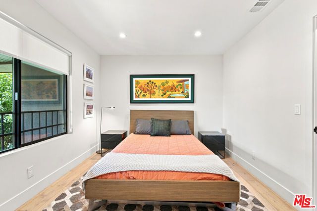 8836 Hollywood Boulevard, Los Angeles, CA 90069