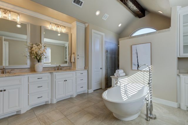 11204 Kirby Avenue, Lubbock, TX 79424