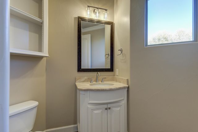 11204 Kirby Avenue, Lubbock, TX 79424