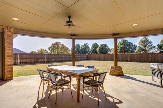 11204 Kirby Avenue, Lubbock, TX 79424