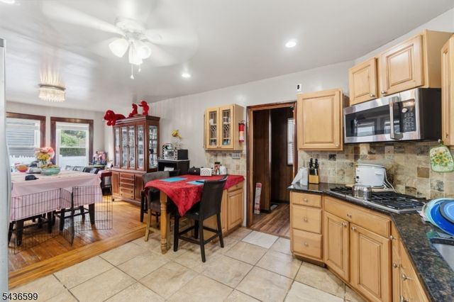 48 Lenox Ave, Paterson City, NJ 07502