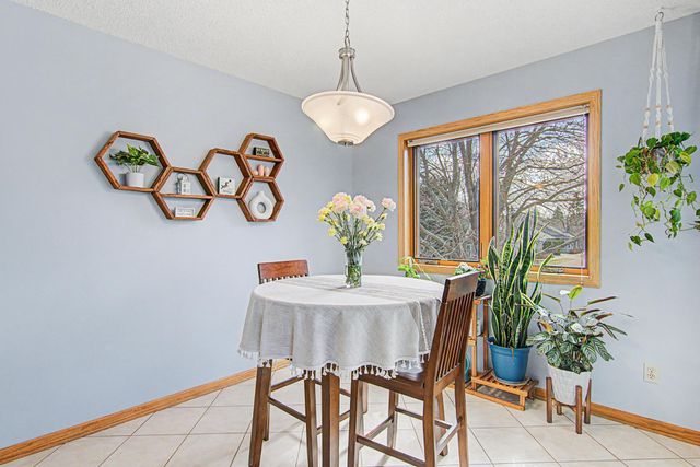 2521 Sumac Ridge, White Bear Lake, MN 55110