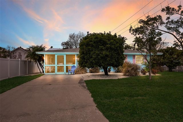 120 MAPLE AVENUE, Anna Maria, FL 34216