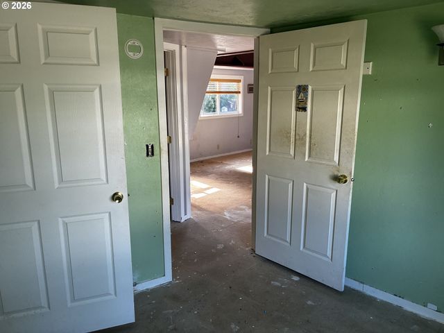 495 N WAHANNA Rd, Seaside, OR 97138