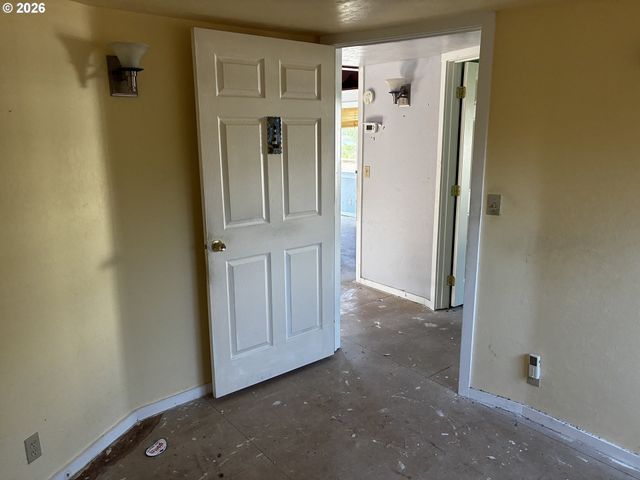 495 N WAHANNA Rd, Seaside, OR 97138
