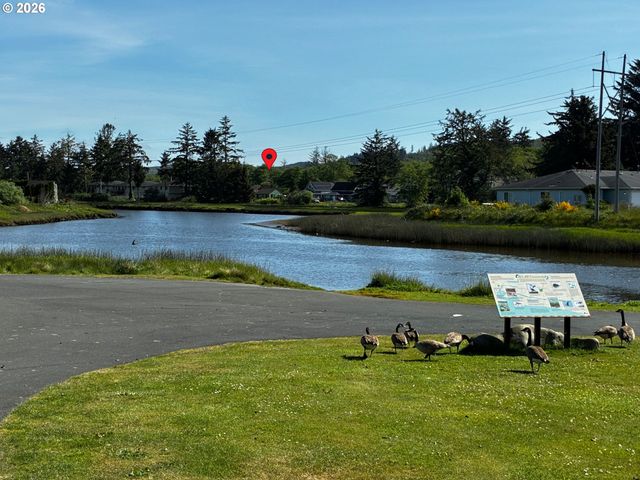 495 N WAHANNA Rd, Seaside, OR 97138