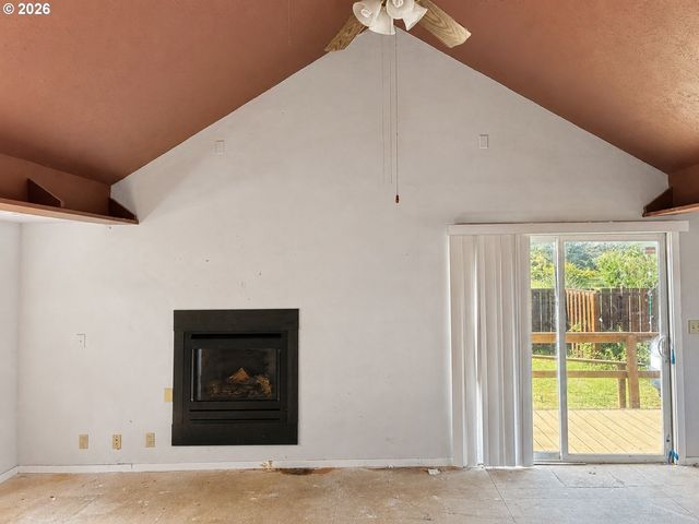 495 N WAHANNA Rd, Seaside, OR 97138