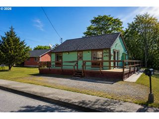 495 N WAHANNA Rd, Seaside, OR 97138