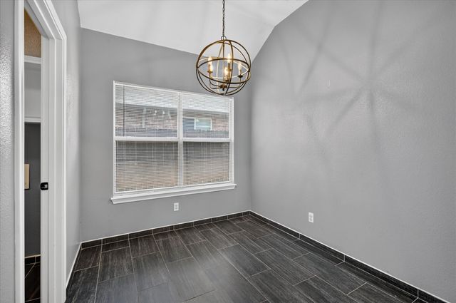 2060 Kenny Court, Lewisville, TX 75067