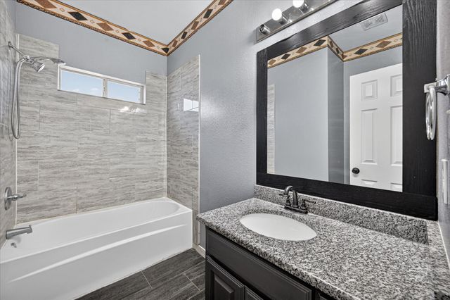 2060 Kenny Court, Lewisville, TX 75067