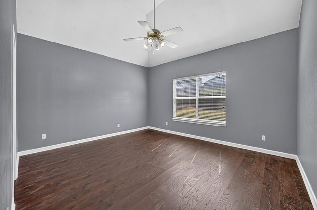 2060 Kenny Court, Lewisville, TX 75067