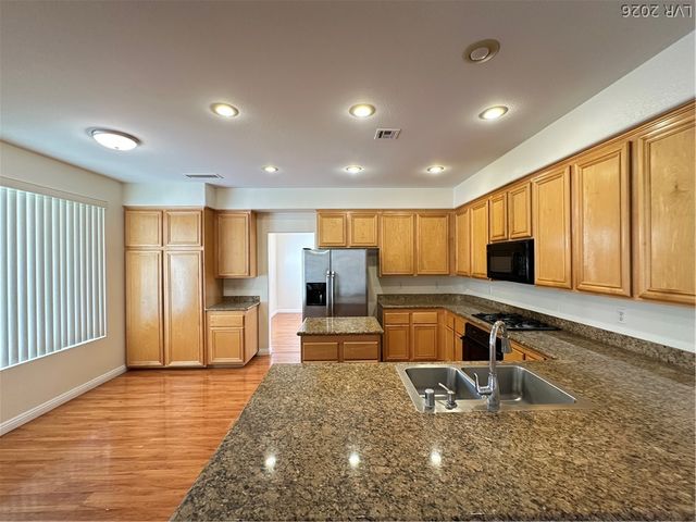 9242 Snow Flower Avenue, Las Vegas, NV 89147