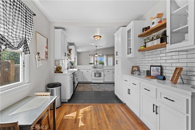 1217 N California Avenue, Beaumont, CA 92223