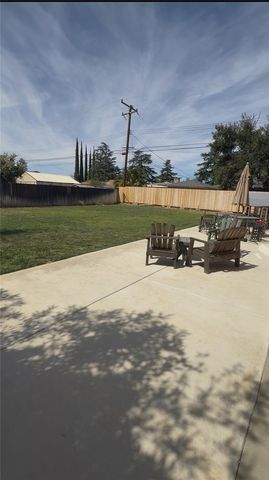 1217 N California Avenue, Beaumont, CA 92223