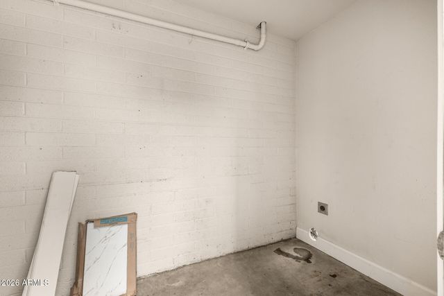 4267 N 68TH Lane, Phoenix, AZ 85033