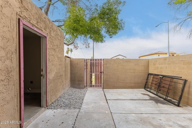 4267 N 68TH Lane, Phoenix, AZ 85033