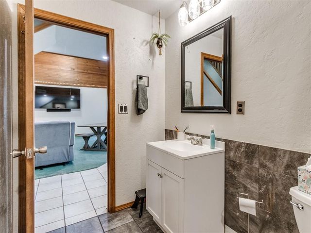 1075 Wildfire Drive, Norman, OK 73026