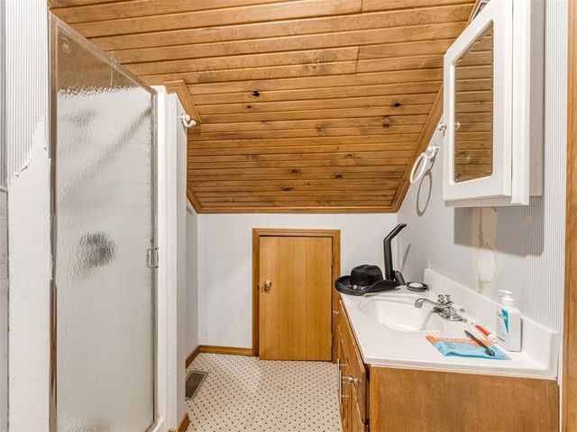 1075 Wildfire Drive, Norman, OK 73026